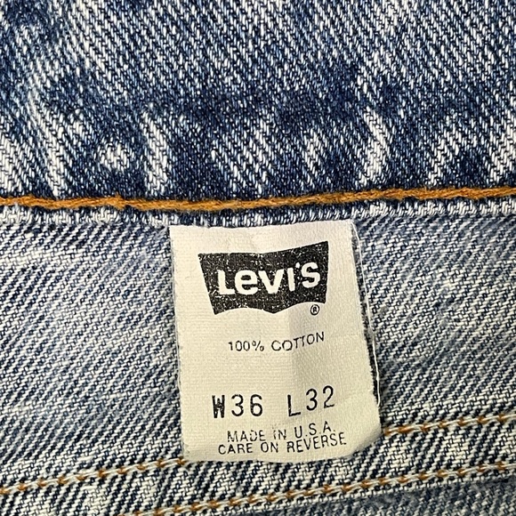 Vintage 90s Levi’s 550 jeans - Picture 3 of 6